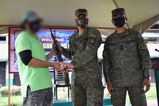 Abu Sayyaf member surrenders following wife's arrest in Sulu, says military