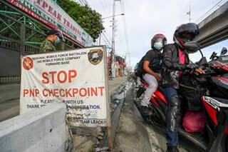 Police checkpoints ipatutupad sa 'COVID-19 hotspots' sa Kamaynilaan