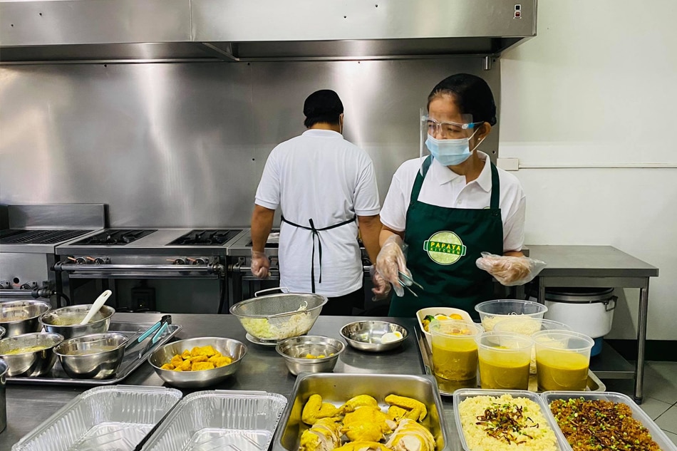 pasig-school-canteen-staff-cater-to-food-delivery-as-pandemic-shuts