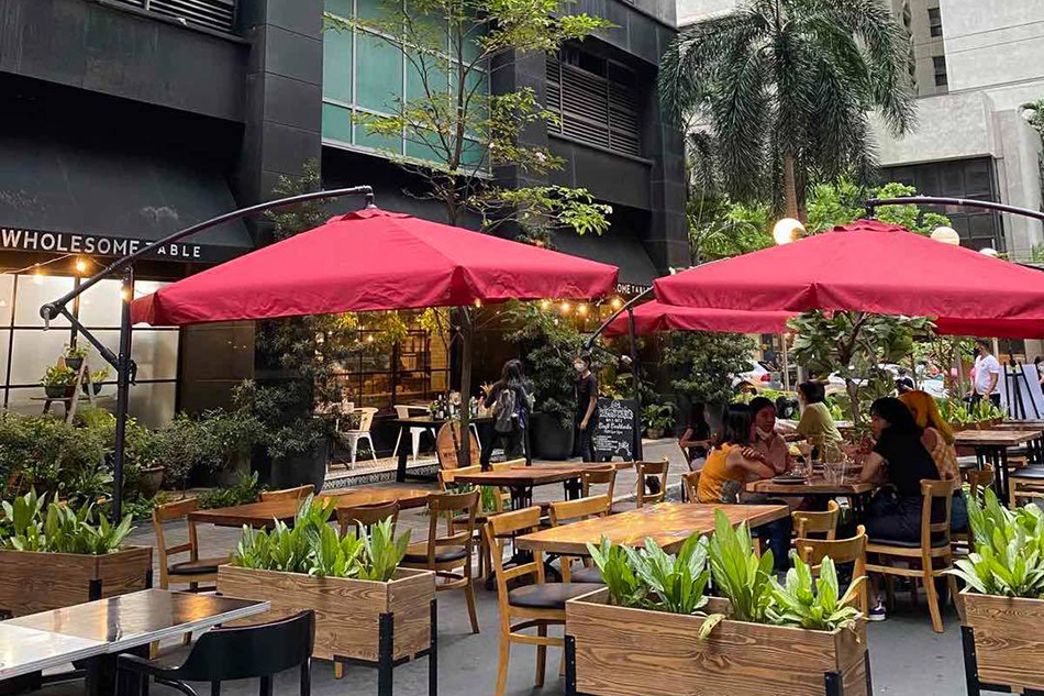 in-photos-16-outdoor-dining-spots-in-metro-manila-and-beyond-abs-cbn