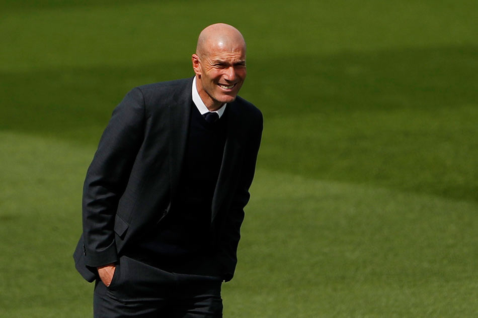 Football: &#39;I&#39;m not a terrible coach, I&#39;m not the best either&#39; - Zidane 1