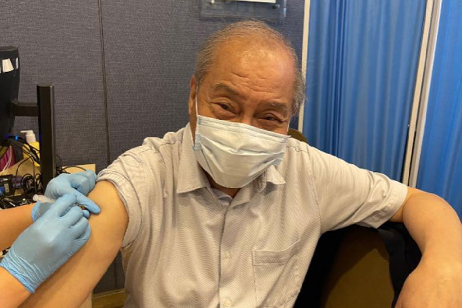 PH envoy to China receives Sinopharm COVID-19 vaccine 1
