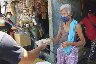 Pantawid ng Pag-ibig: Ready-to-eat meals hatid sa barangay sa QC