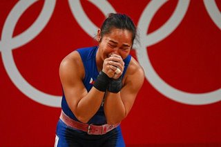 Airlines gift Olympic champion Hidilyn Diaz unlimited flights for life