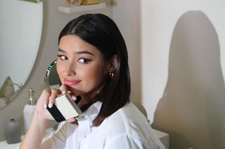 Liza Soberano is the face of Samsung’s newest phone