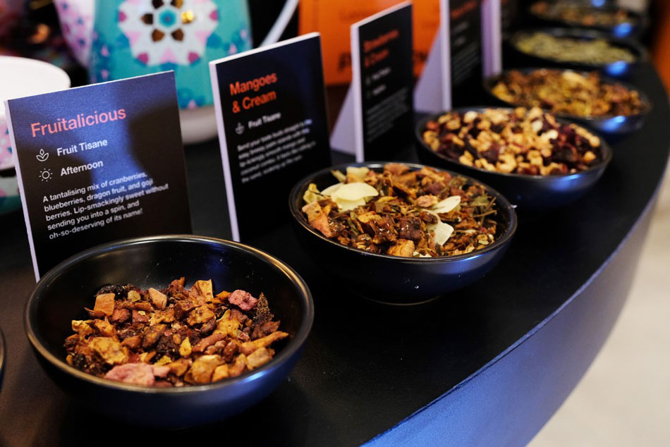  Loose leaf teas. Jeeves de Veyra