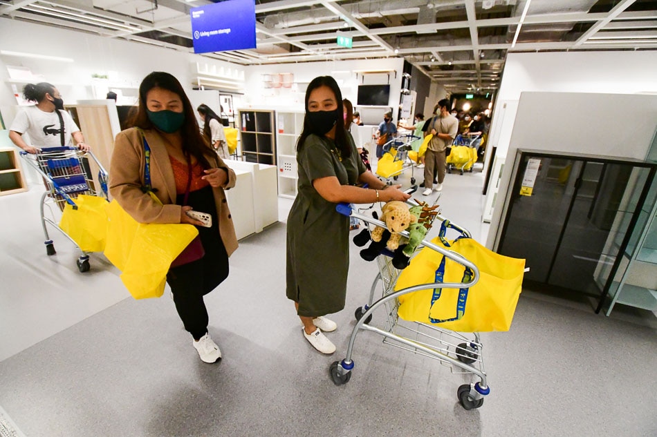LOOK: IKEA opens world&#39;s largest outlet in Pasay 13