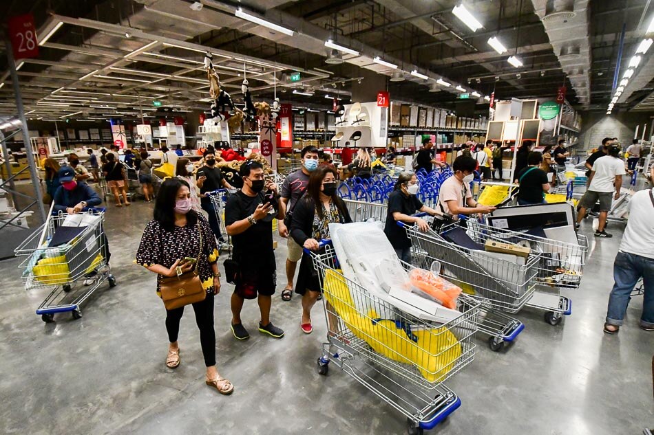 LOOK: IKEA opens world&#39;s largest outlet in Pasay 24