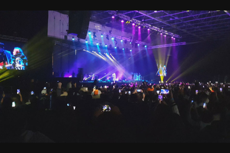 WATCH: Scenes at the sold out One MX Dubai 2021 concert – Filipino News