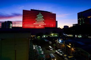 Christmas display lights up ABS-CBN compund