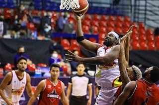 PBA: Mocon, Nambatac lead Rain or Shine past Blackwater