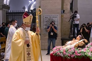 Cardinal Advincula ipinalangin ang mga Odette survivor sa Christmas Eve Mass