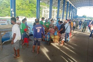 Ban sa wooden-hulled pumpboats dahilan para ma-stranded ang mga papuntang Guimaras