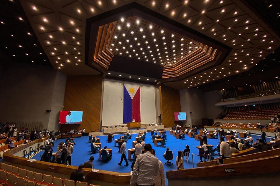 Ratification of proposed charter change eyed alongside 2022 polls: Velasco 1
