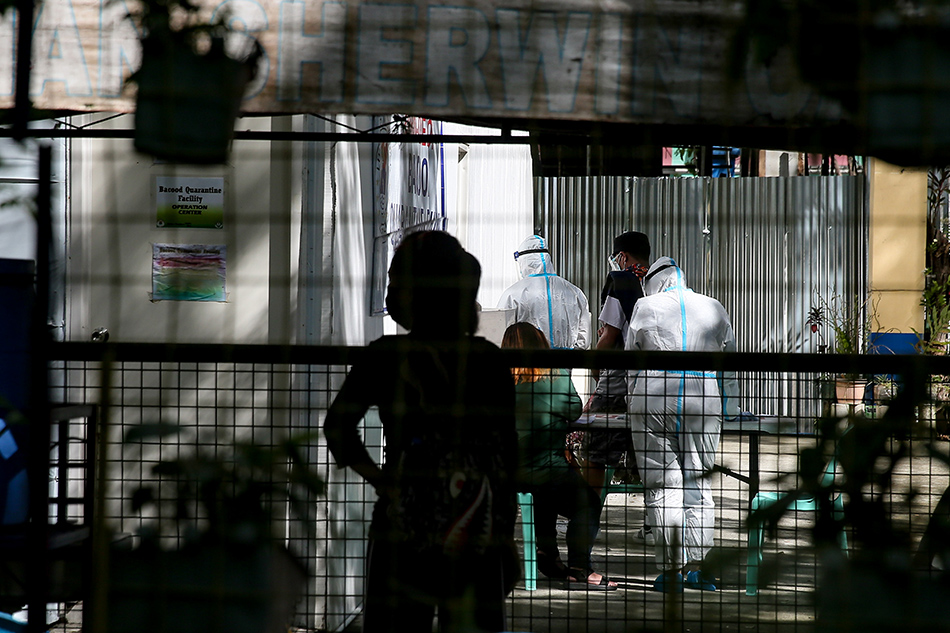 PH virus tally breaches 487,000 with over 1,900 new confirmed cases 1