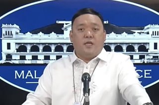 Internet woes hit Palace briefing on telcos' service