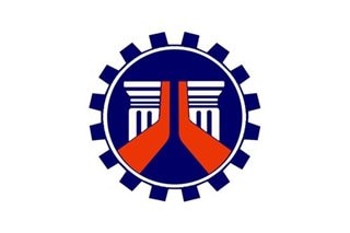 DPWH, umalma sa pag-isyu sa kanila ng cease and desist order ng LLDA
