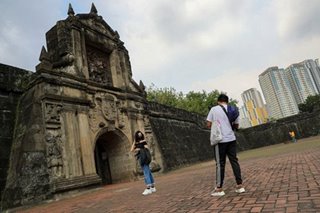 Gov't urged to remove age restriction for Intramuros visitors