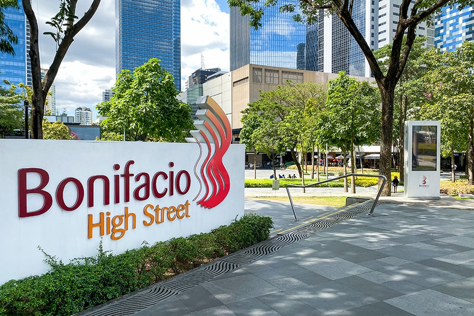 before and after picture of bonifacio global city