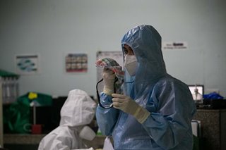 Group says health workers feeling brunt of COVID-19 virus surge, 'losing hope'
