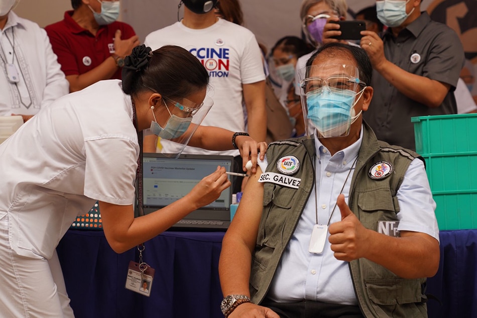 &#39;Vaccination a moral obligation:&#39; Filipinos told not to wait for &#39;best&#39; COVID-19 shots 1