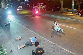 10-buwang gulang na sanggol, 2 kaanak, tumilapon matapos salpukin ng motorsiklo