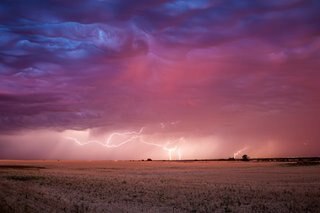 Lightning may have sparked life on Earth, study finds