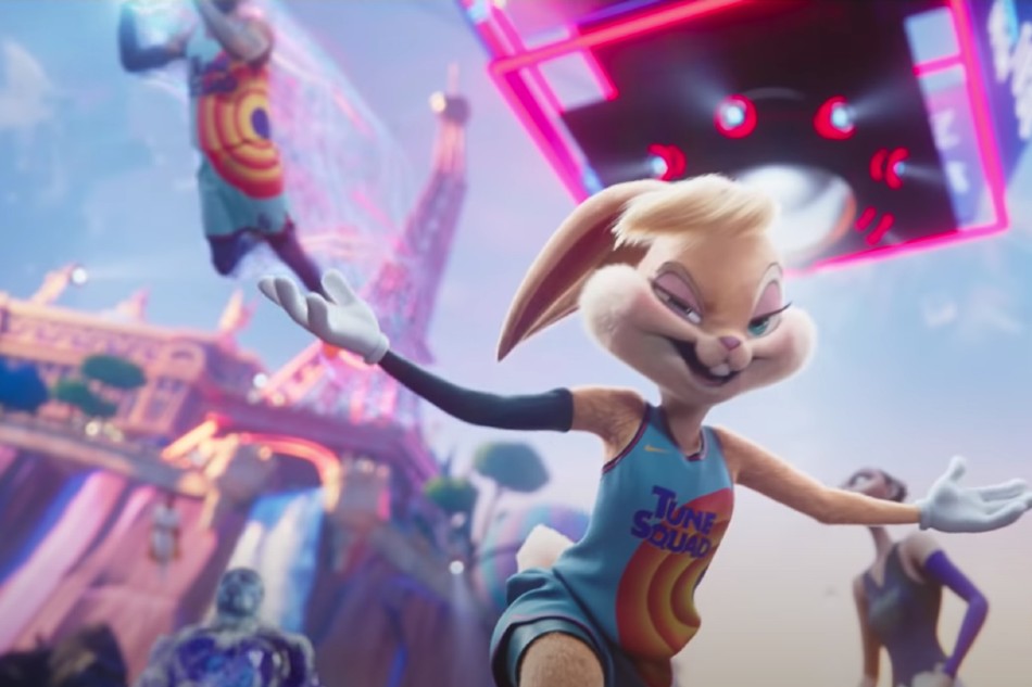 WATCH: LeBron recreates iconic dunk with Lola Bunny in Space Jam 2 trailer 1
