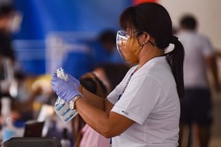 Makati LGU aminadong kulang ang health workers para sa pagbabakuna