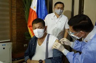 Sinopharm vaccine na itinurok kay Duterte, legal ba? DOH sumagot