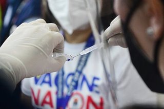 Duque backs COVID-19 vaccination for minors