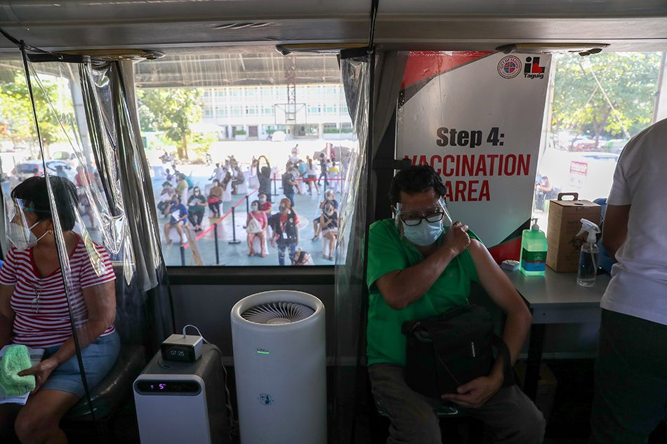 &#39;Start with the willing&#39;: Amid vaccine hesitancy, gov&#39;t urged to open COVID vaccination to all 1