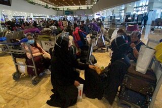 500 OFWs stranded in NAIA after deployment suspension