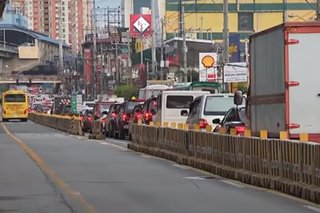 MMDA magbubukas ng isang U-turn slot sa EDSA dahil sa Balintawak traffic