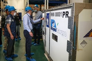 Duterte pinatitiyak sa LGUs na may handang cold storage facilities bago bigyan ng mga bakuna