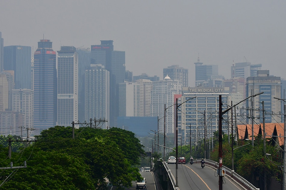 Amid smog in capital region, gov&#39;t urged to improve &#39;outdated&#39; air quality monitoring 1