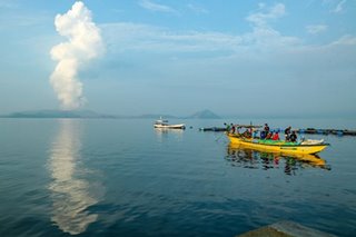 DOH urges residents near rumbling Taal: Wear dust mask, eye protection