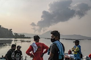 3 small phreatomagmatic bursts, 48 volcanic quakes recorded on Taal in 24 hrs: Phivolcs