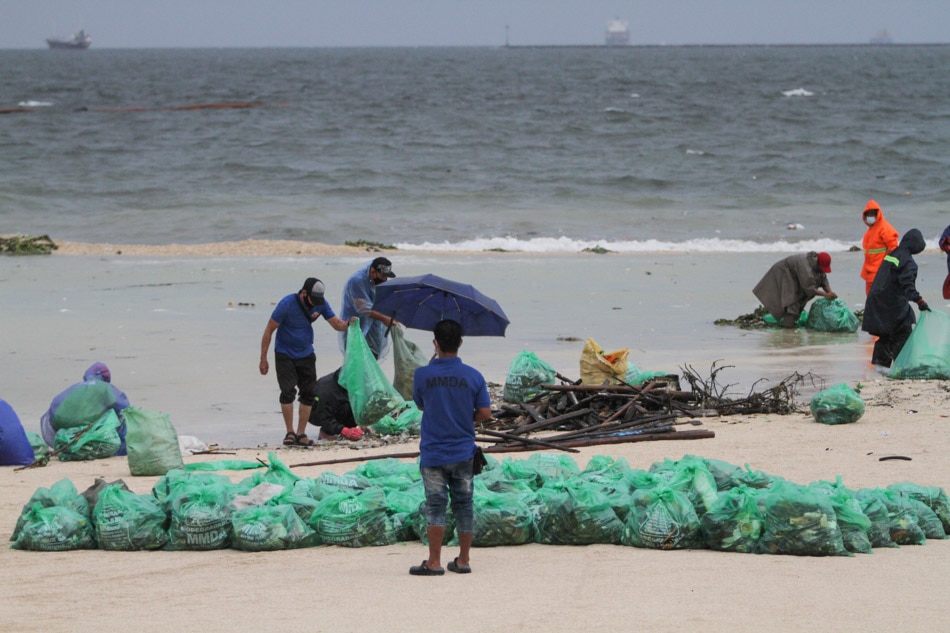 Cleaning up Manila Bay dolomite area