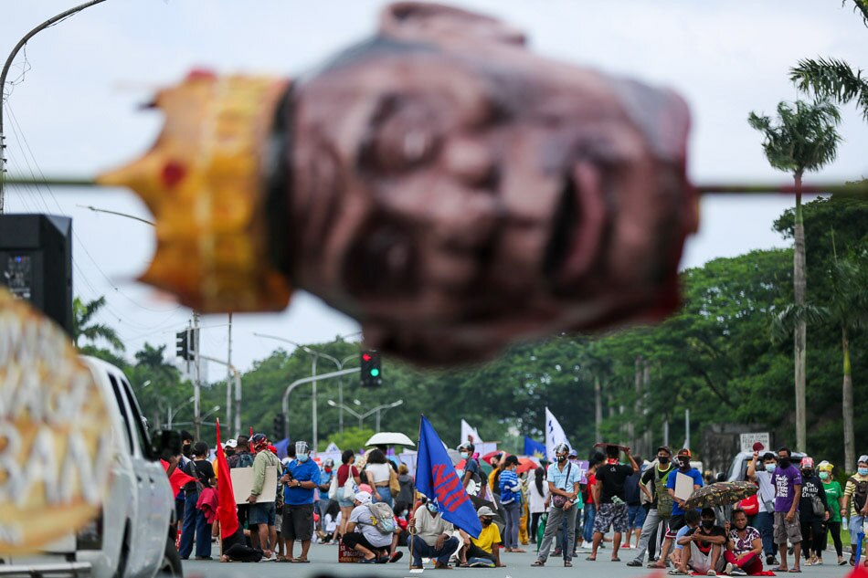 LOOK: Protesters gather in Duterte&#39;s final SONA 8