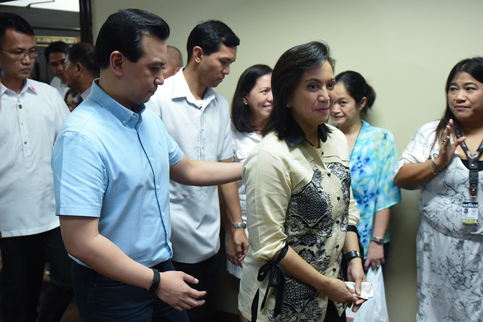 Robredo camp tells Trillanes: &#39;Extremely premature&#39; to talk about &#39;giving way&#39; for 2022 polls 1