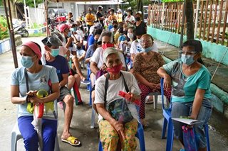 Philippines lists 8,900 new COVID-19 cases