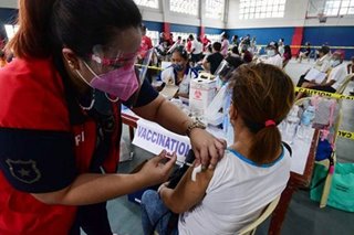May ayuda na, may bakuna pa!