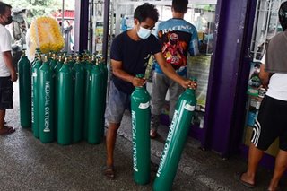 Duque to public: 'Don't hoard oxygen tanks'