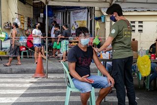 Medicine, nursing students sought for Philippines' vaccine drive