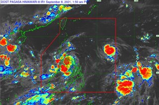 Jolina makes landfall in Marinduque
