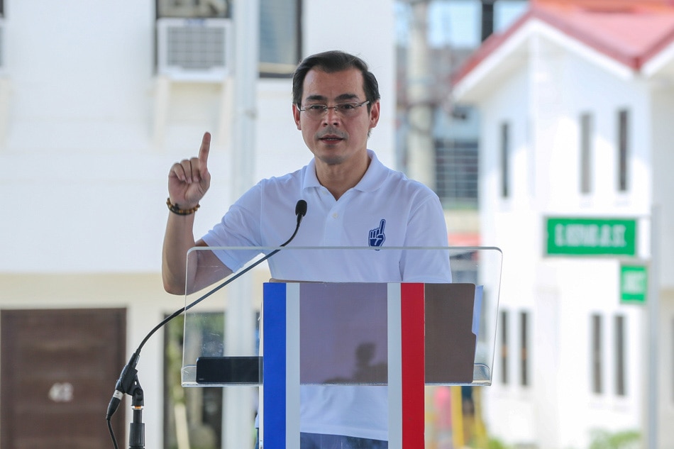 Manila Mayor Francisco ‘Isko’ Domagoso declares his candidacy for the 2022 presidential elections at the Baseco Community playground in Tondo Manila on September 22, 2021. Jonathan Cellona, ABS-CBN News
