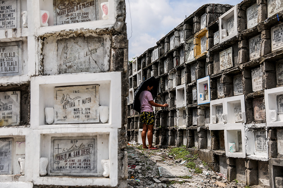 Cemeteries Were Flooded In The Last Weekend Before The 2nd Undas Of