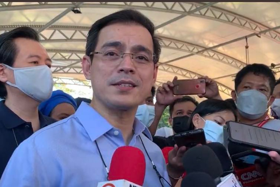Aksyon Demokratiko standard bearer Isko Moreno Domagoso answers questions from the media in a campaign event in Quezon City on October 29, 2021. Katrina Domingo, ABS-CBN News