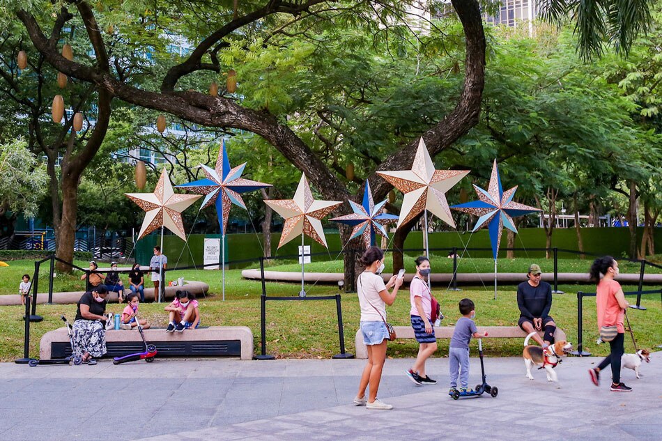 Children play at the Ayala Triangle Gardens in Makati City on Nov. 5, 2021. George Calvelo, ABS-CBN News